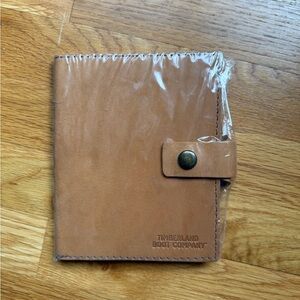 Timberland Brown Leather Wallet with Snap Closure